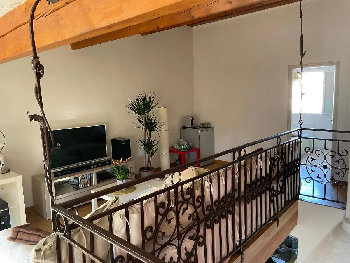 Maison De Charme La Soleiade Six-Fours-les-Plages 0*,  Francia